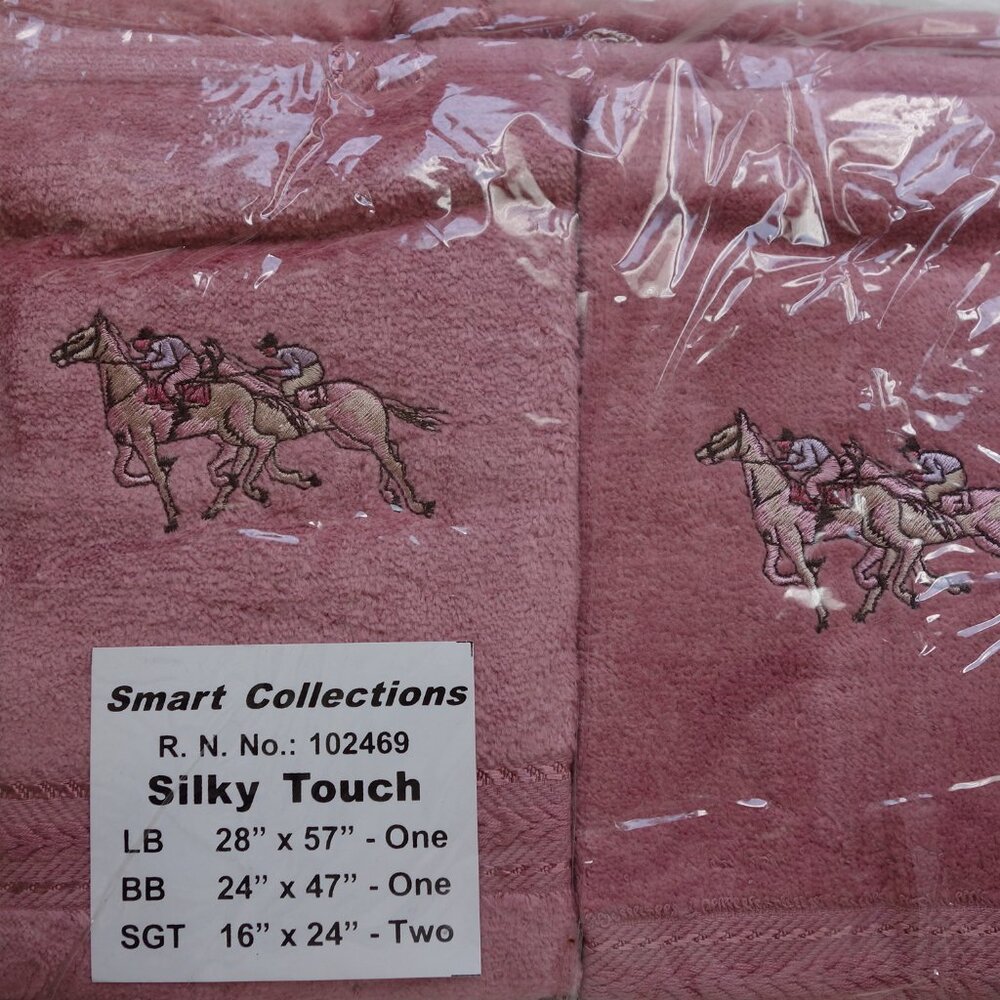 Bath Towel Set Silky Touch 100% Cotton 4 PC Rose Pink w/Horses w/ Embroidery New